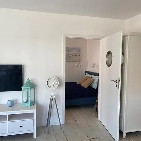 Lebski Apartament Na Osiedlu Lebska Ostoja Διαμέρισμα Zarnowska